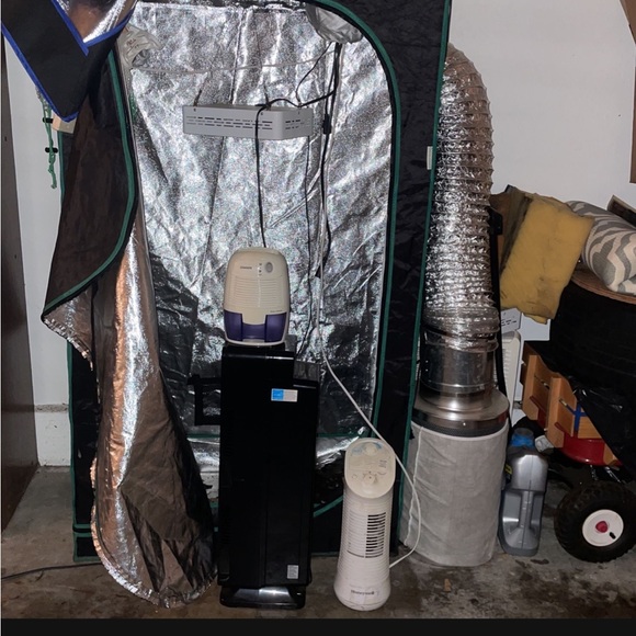 Grow tent with everything included